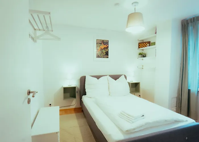 *zentrumsnahe Wohlfühl-2-zimmer-wohnung* Apartment *